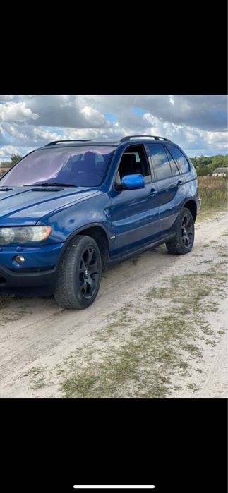 Продаєтся BMW  X5 не розмитнена