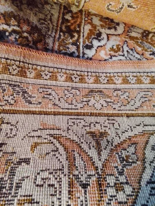 Продам килим 3 на 2 бу ,самовивіз