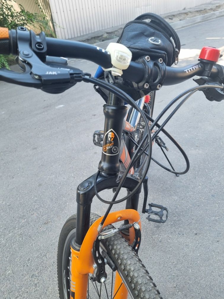 Велосипед Titan Ghost - 26 
Велосипед Titan Gh