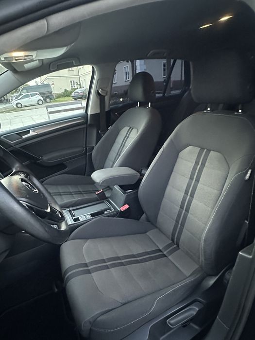 Volkswagen Golf 7 2016r 1.6 TDI 110 KM Alu 18 Fotele R-Line