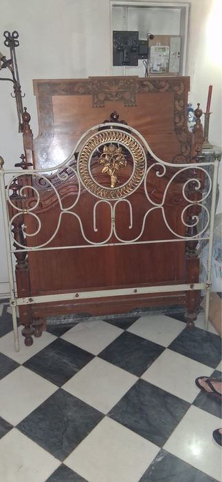 Camas de corpo e meio,