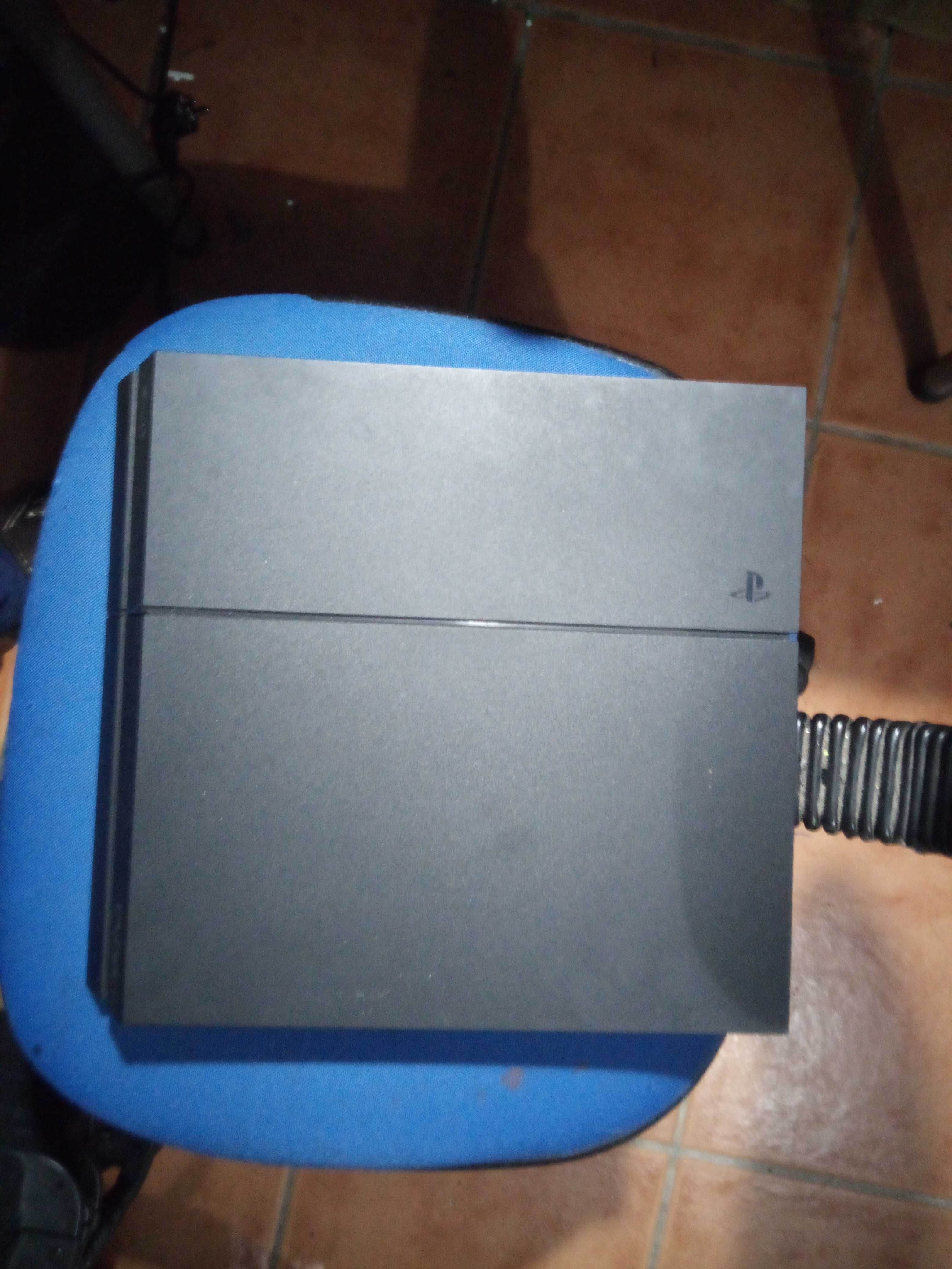 PlayStation 4 SLIM  com 12 jogos