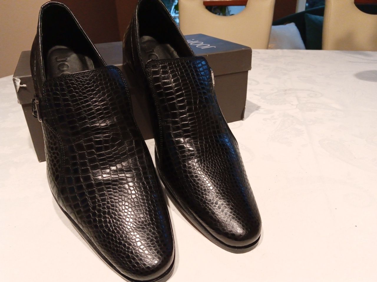 Buty JOOP czarne,nowe, eleganckie.