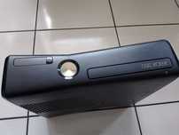 Konsola xbox360 s odpala normalnie nie czyta gier z CD