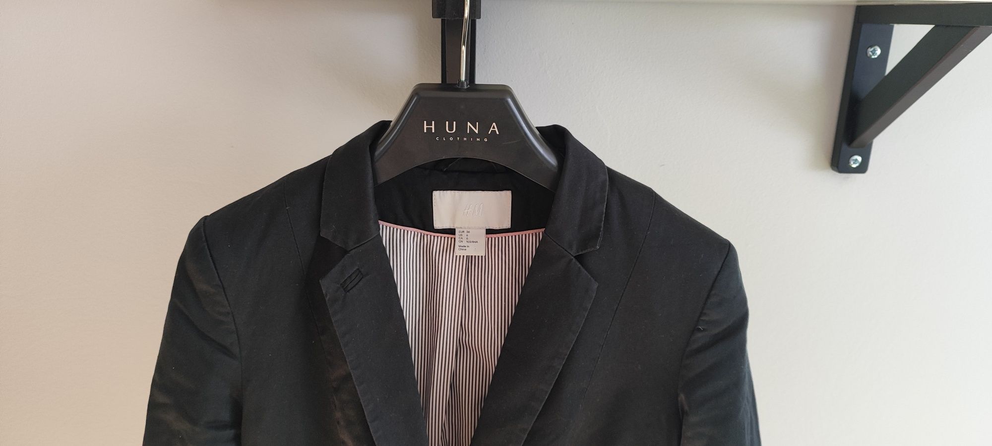 Marynarka damska czarna taliowana h&m S 36
