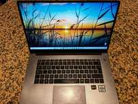 Huawei MateBook D 15 AMD c/ Windows 11, em ótimo estado