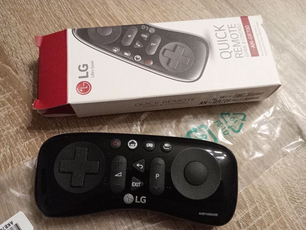 Gamepad Pilot LG  model AKB