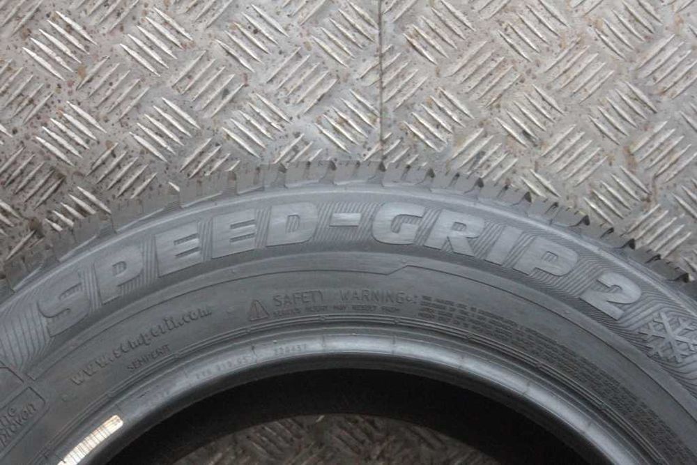 195/65/15 Semperit Speed-Grip 2 195/65 R15 91T 2xu7,8mm