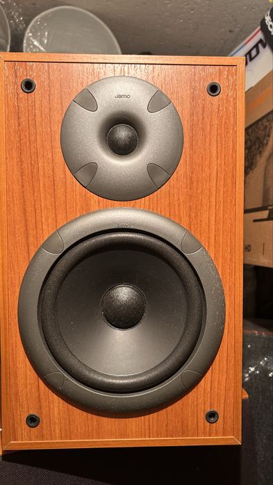 Kolumny monitory Jamo E610