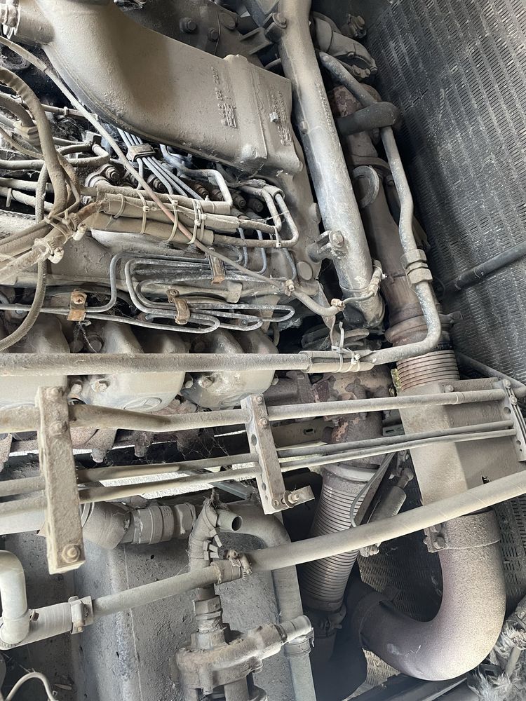 Двигун Mercedes OM 402LA
