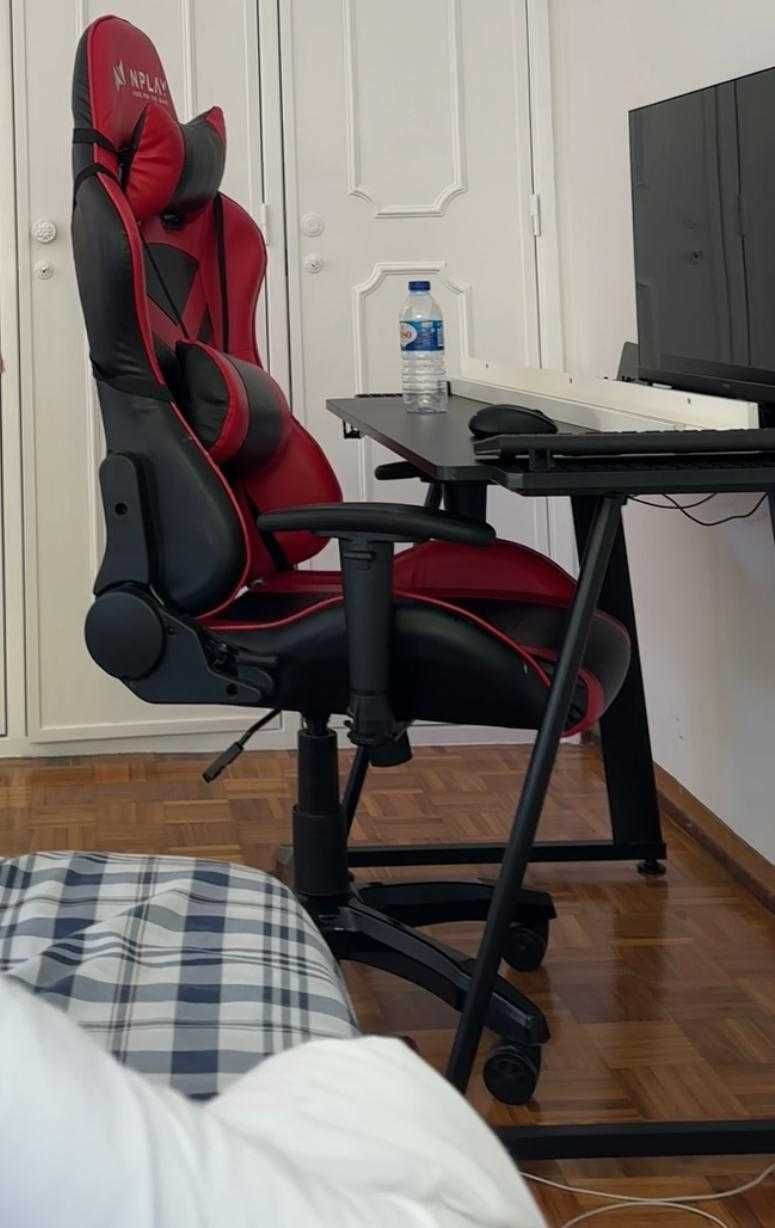 Mesa e Caideira Gaymer