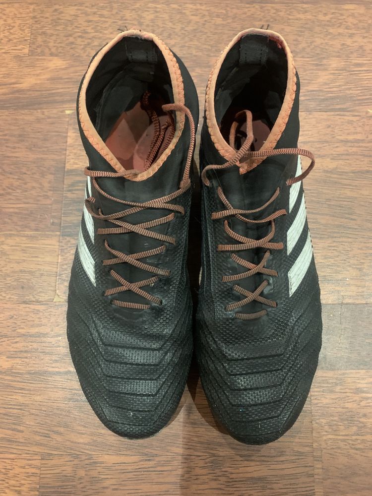 Korki Adidas Predator 42r