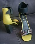Sapatos Prof - Tamanho 37