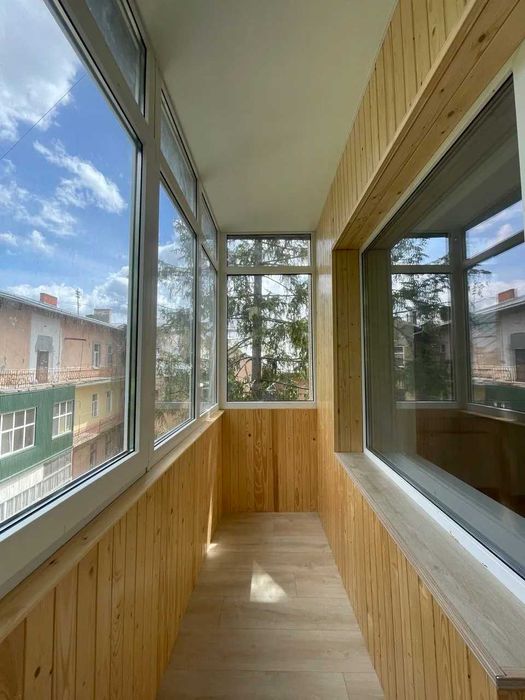 4 кімнатна квартира в ЦЕНТРІ міста | 96м2