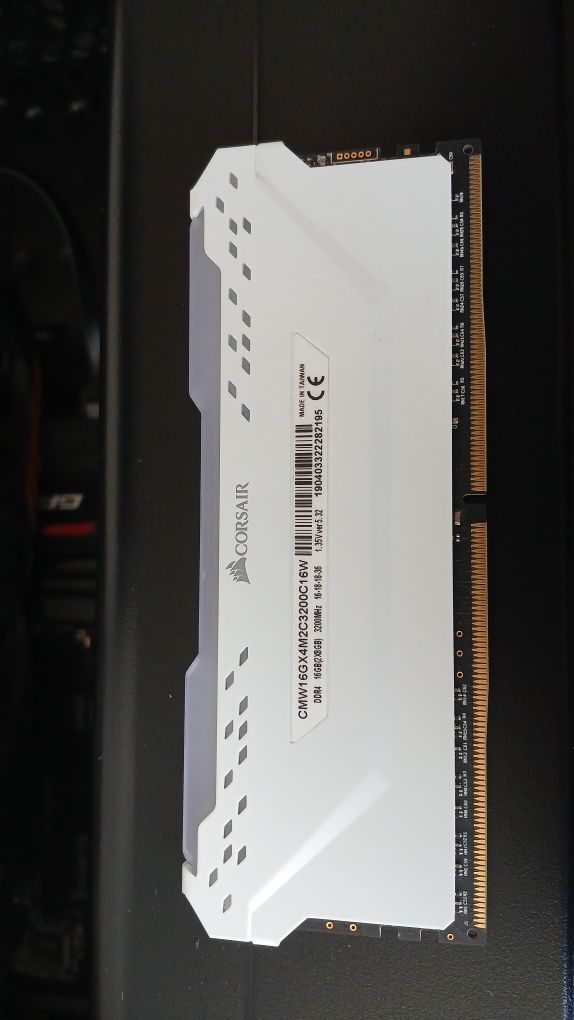 Komputer Intel i5 Ddr4 16 gb3200Mhz Gtx 1060 6Gb  dysk Nvme 512 USB-C