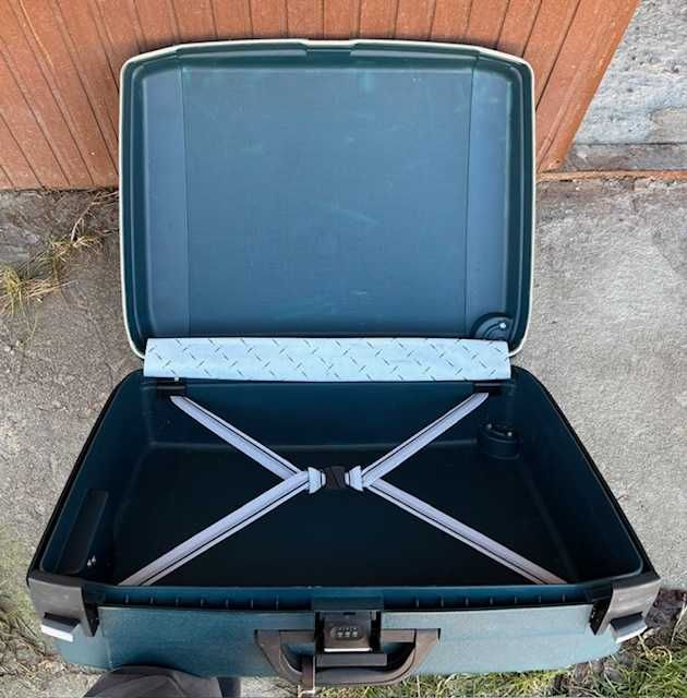 Walizka podróżna duża, wytrzymała, zamek szyfrowy