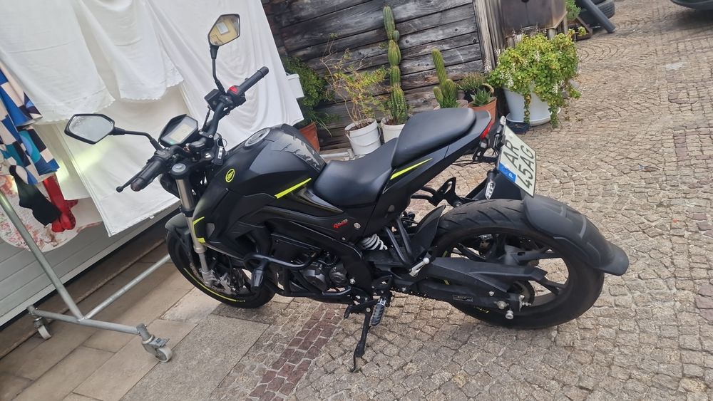 Rkf 125 como nova