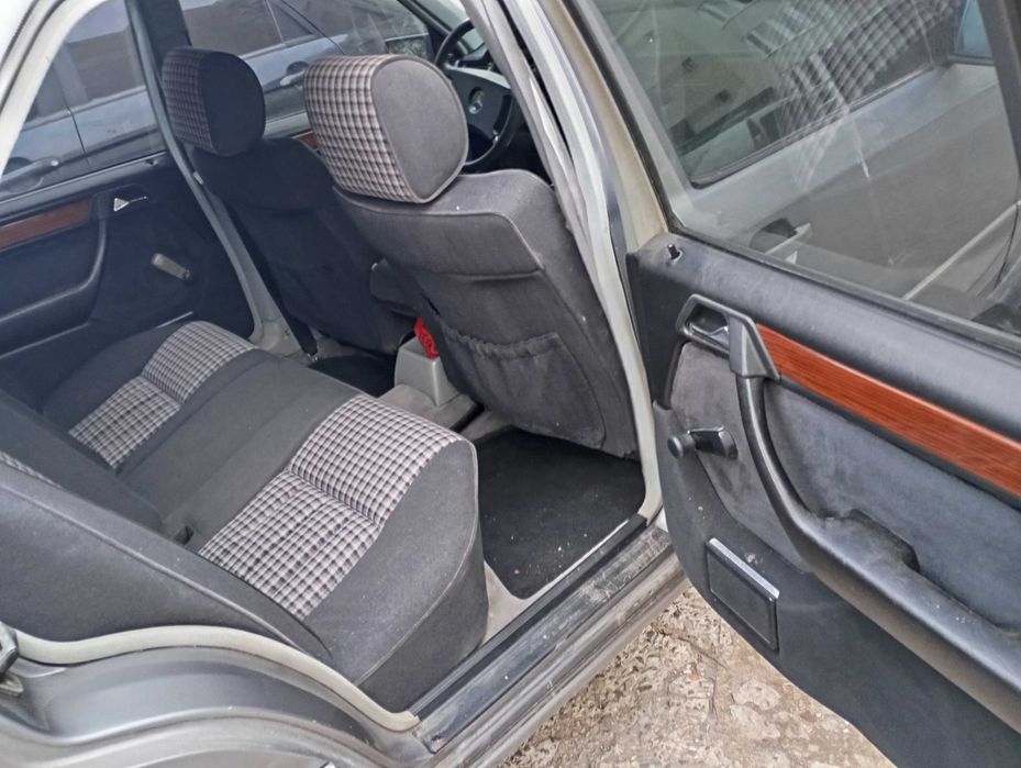 Продам мерседес 124