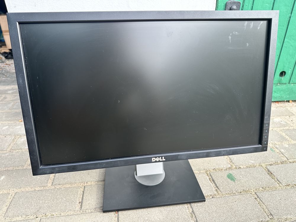 Monitor DELL po grafiku