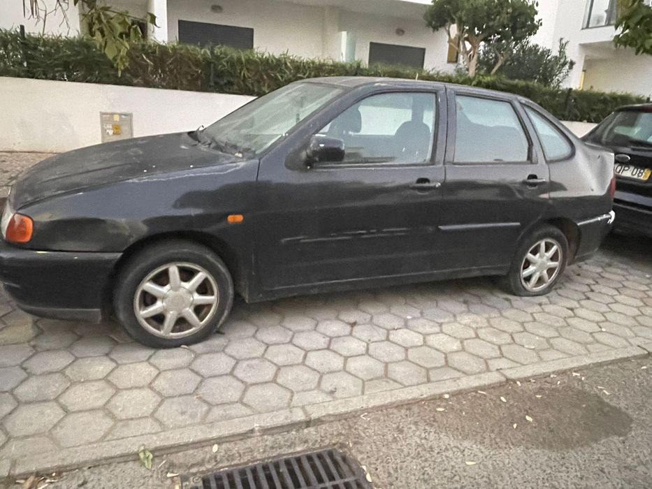 Vendo Vw polo 1.4 Sedan 1997