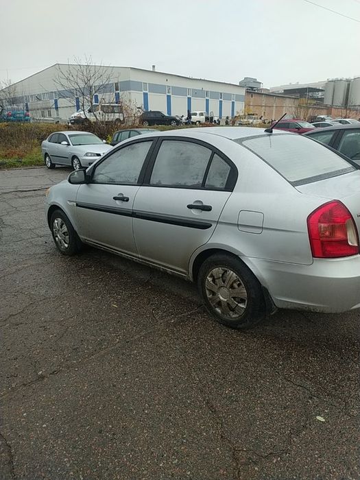 Хюндай акцент ДТ 1, 5 пробег 140 т