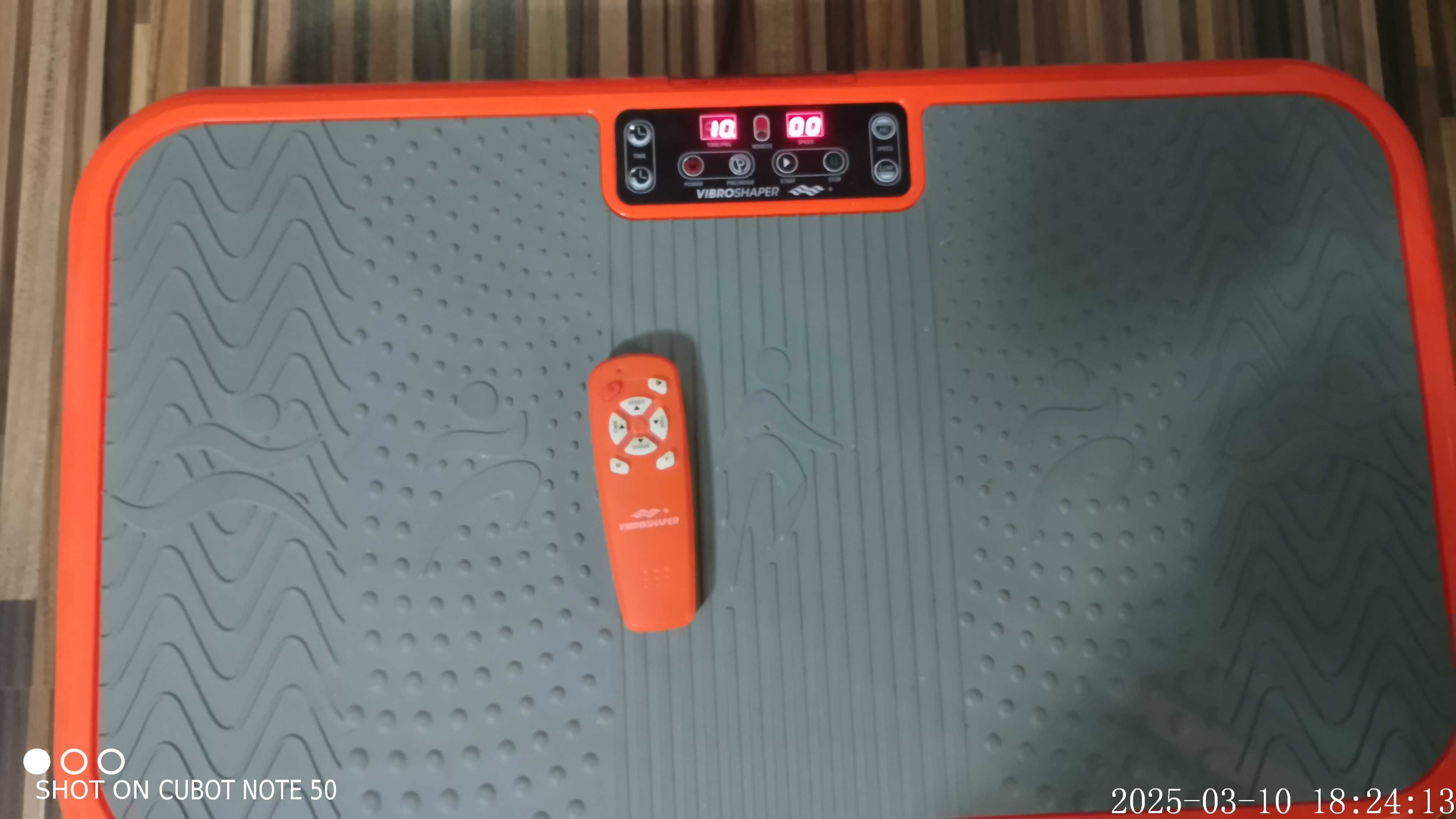 Platforma wibracyjna vibroshaper z pilotem, stan idealny