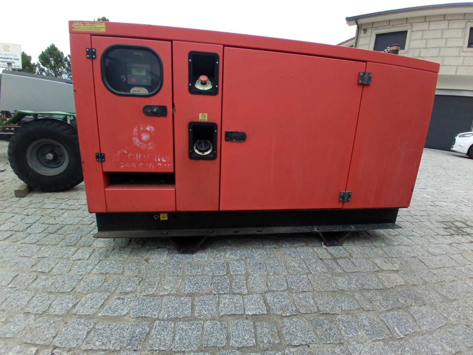 Gerador 1500rpm 30kva