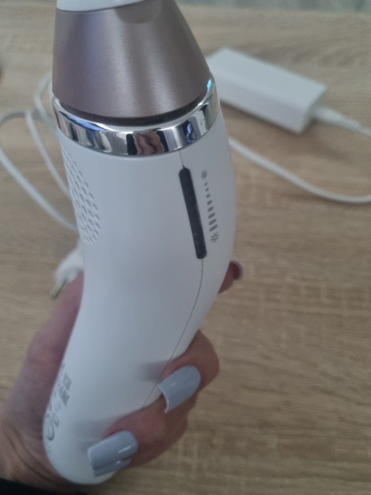 Depilator laserowy Braun