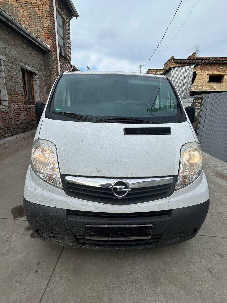 Розборка виваро телевізор Разборка Renault Trafic 2 блок Opel Vivaro 2