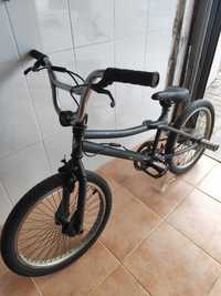 Bicicleta BMX GT original