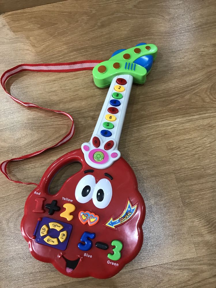 Vendo guitarra infantil como nova