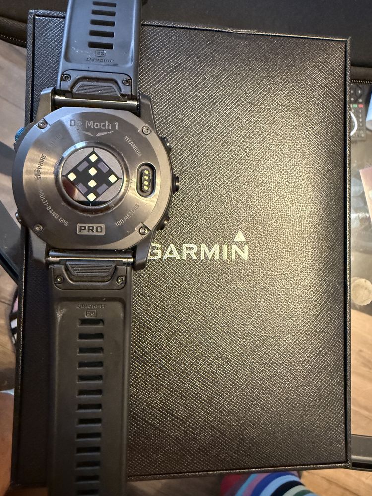 Zegarek Garmin D2 Mach 1 PRO