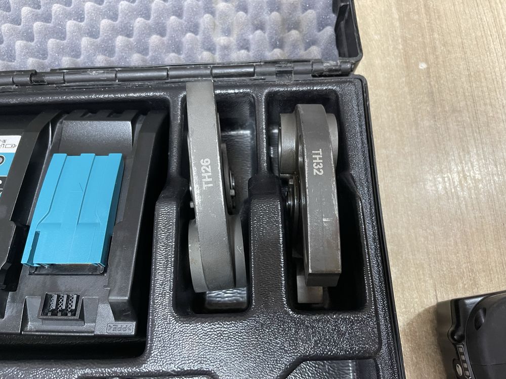 Wurth W-Press Multi (Klauke Map2L19) / акумуляторний радіальний прес