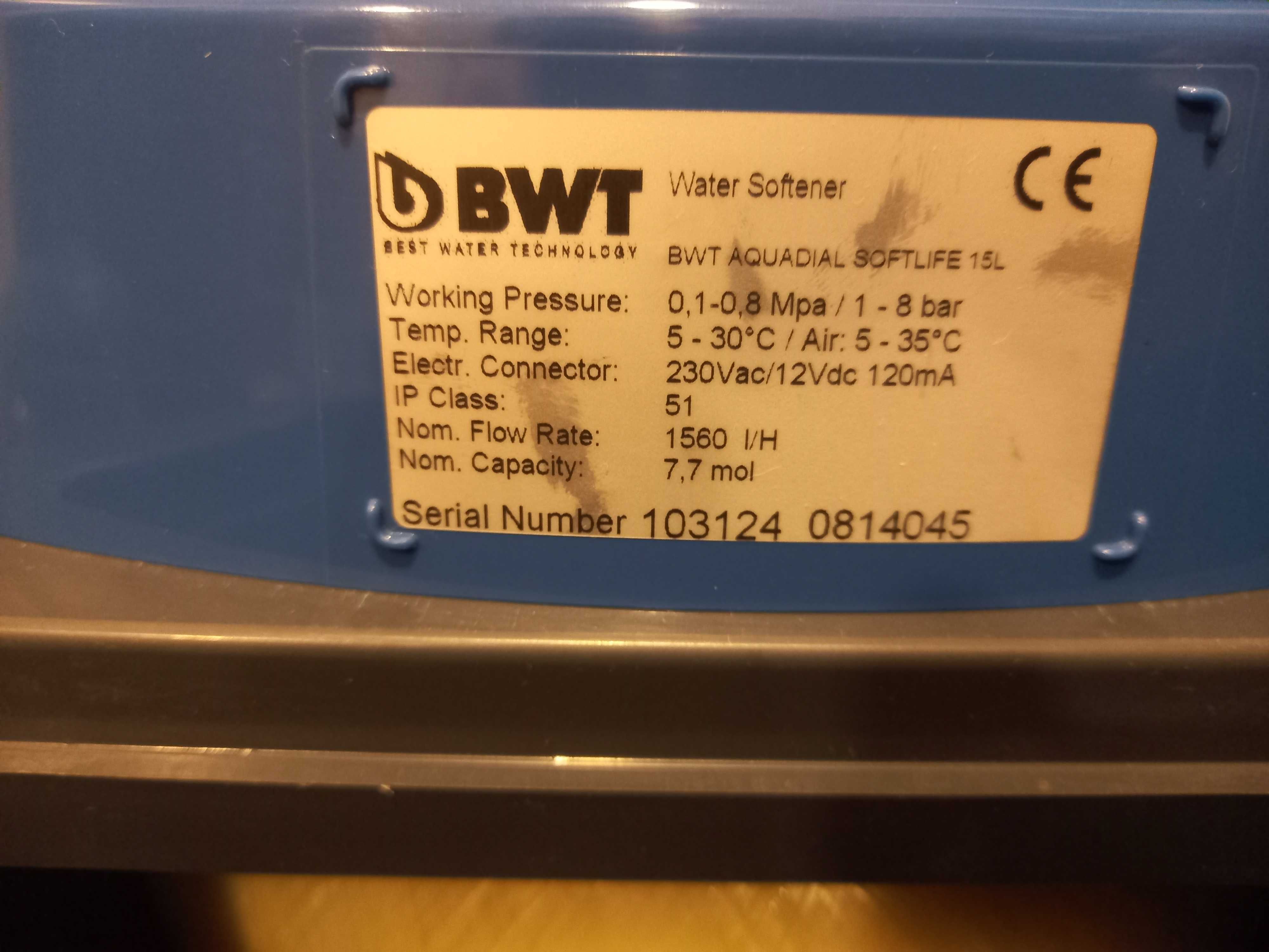 BWT Aquadial Softlife 15 компактный умягчитель для очистки воды + соль