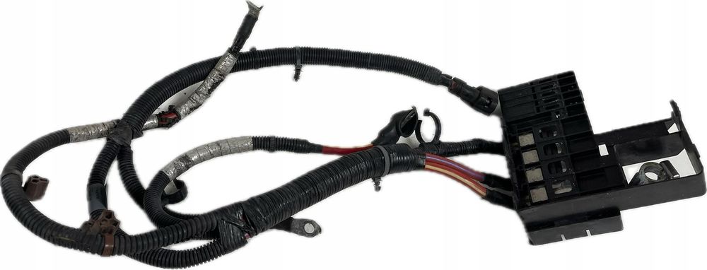 P2 CADILLAC ESCALADE IV 14 - KABEL KLEMA PLUS + AKUMULATORA 23472550