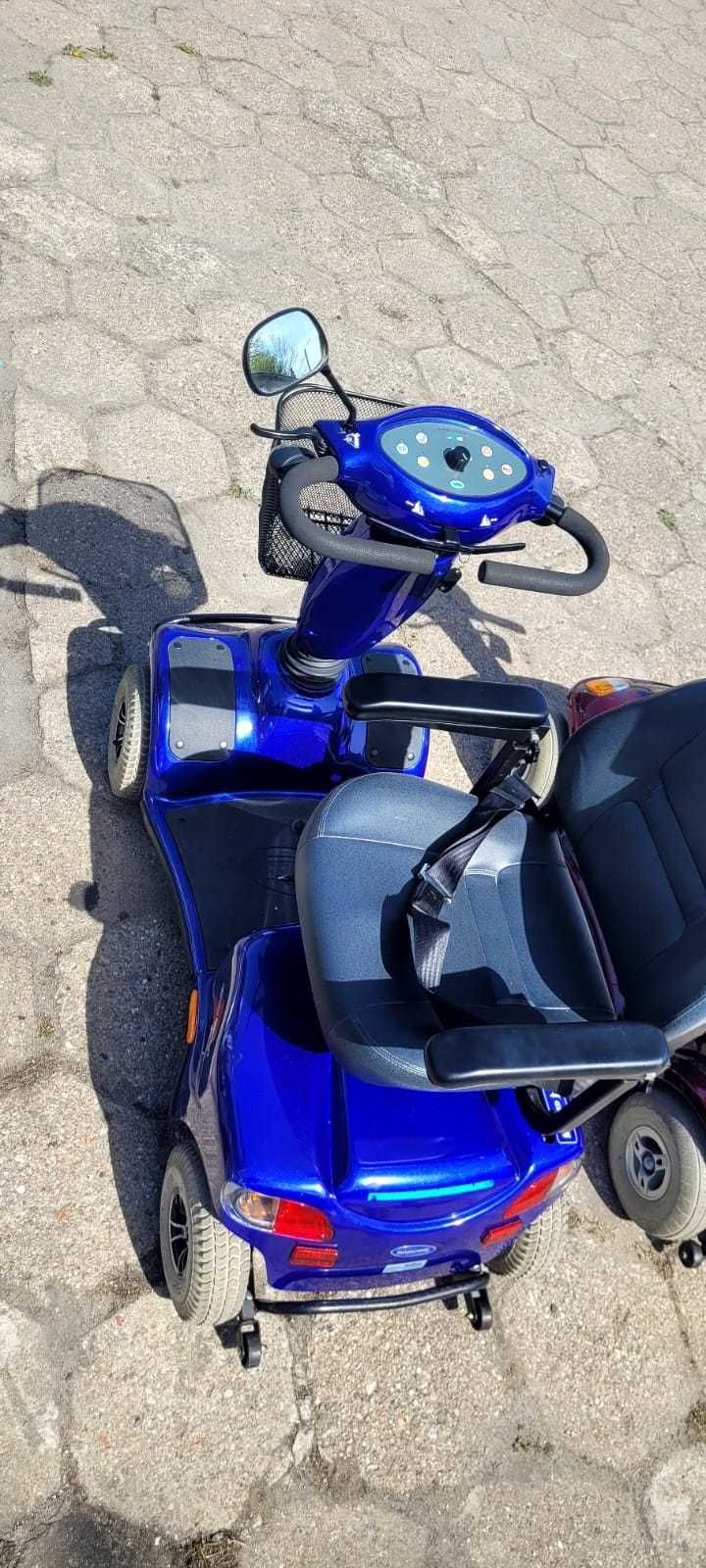 Skuter , wózek inwalidzki elektryczny