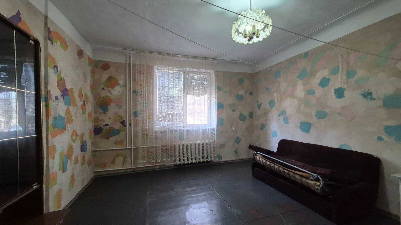 Кімната 20 кв.м в комунальній квартирі, Заводський район