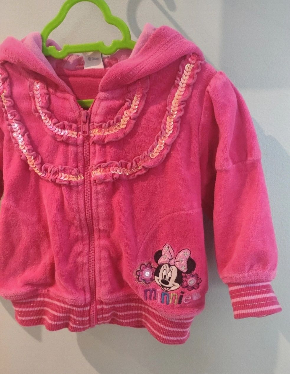 Bluza welurowa z Myszką Minnie cekiny 6-9m z metki.