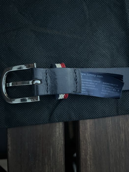 Tommy Hilfiger skórzany pasek r. 85 granat