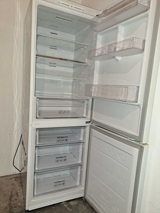 Frigorífico Combinado SAMSUNG No Frost RB29FSRNDWW