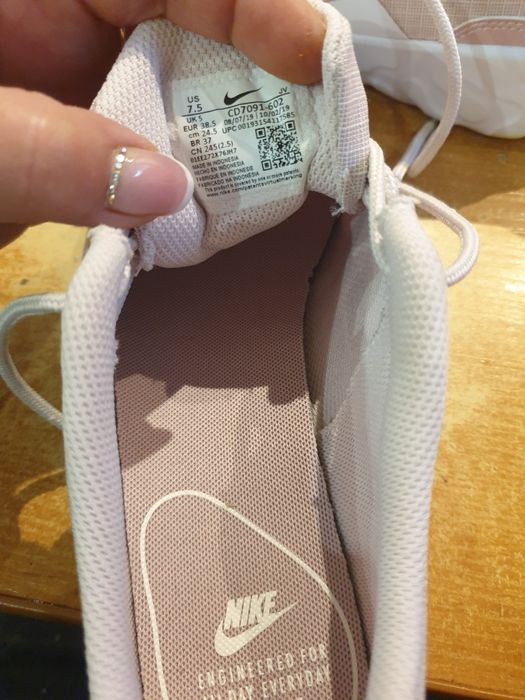 Nike damskie sportowe