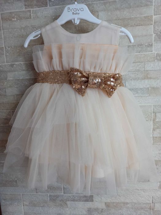 Сукня для дівчинки