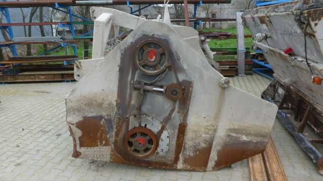 Stabilizator Gruntu Recykler STEHR SBF 24 z Rozsiewaczem SBS 4000