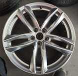 alufelga Audi TT 8S0601.025Q felga 9Jx19 ET52