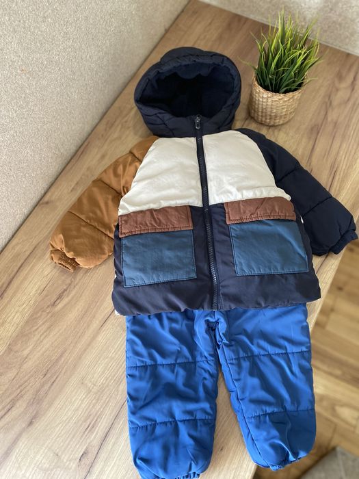 Куртка Zara/Комбінезон Zara