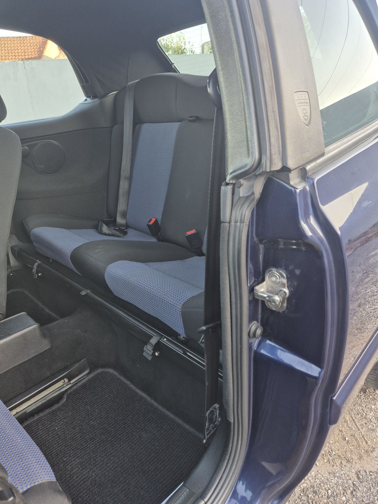 VW Golf 3.5 Cabrio 2.0