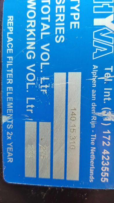 Nowy zbiornik oleju hydraulicznego HYVA 250 L