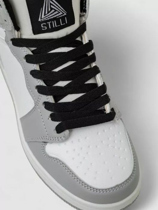 Кросівки жіночі зимові на хутрі, колір біло-сірий 37,38,39,40,41