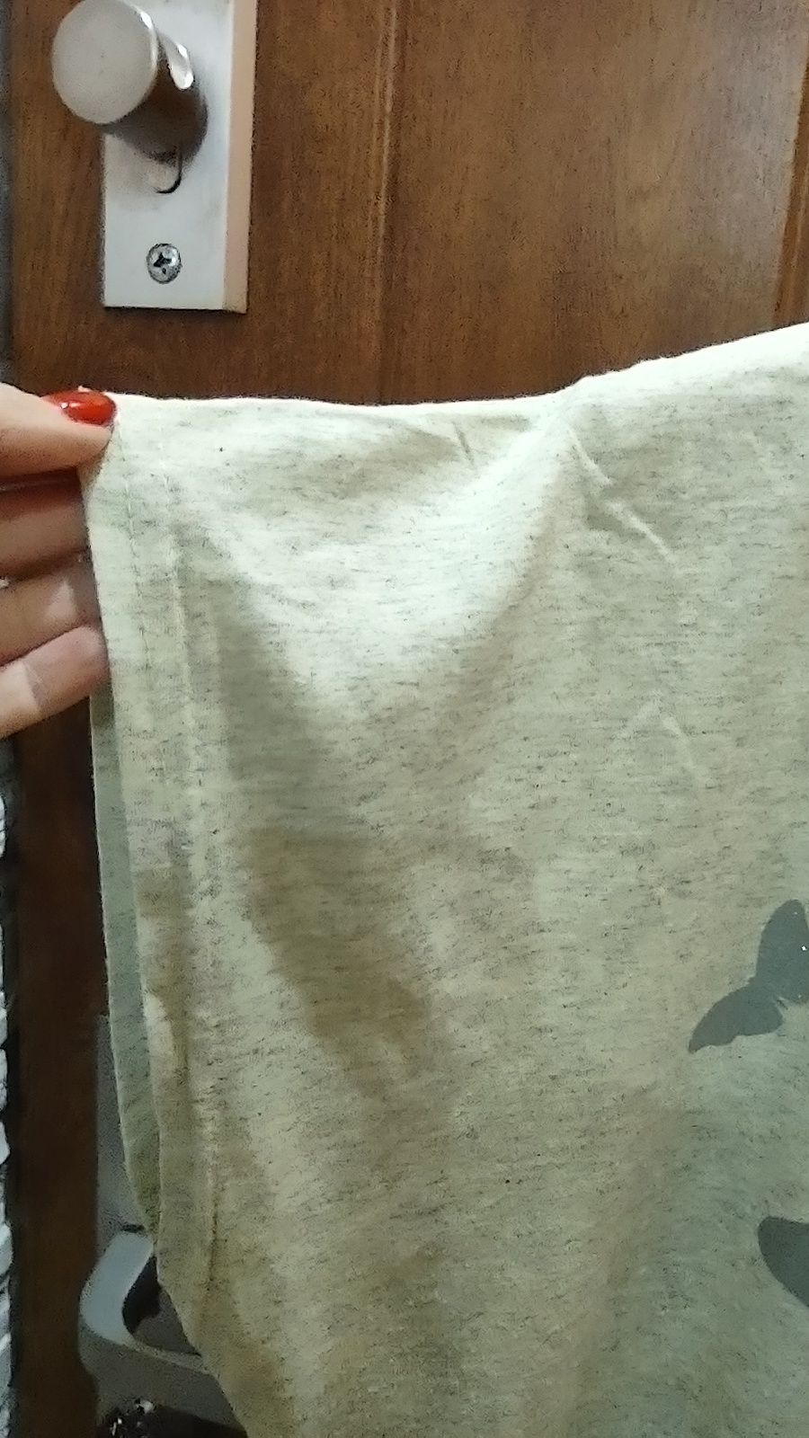 Bluzeczka damska z błyszczącymi motylami 4XL