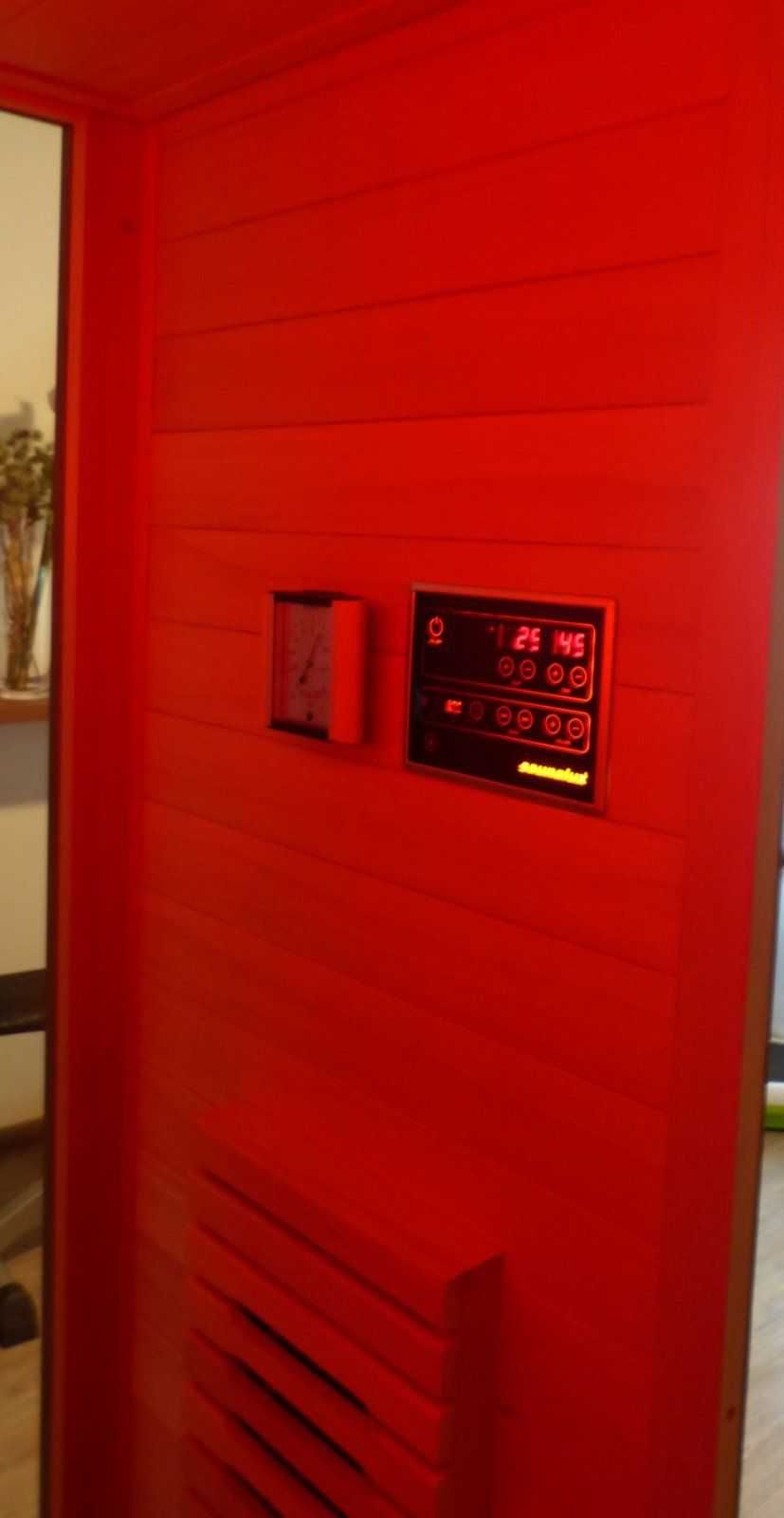 sauna infrared infra red infrarot na podczerwień Saunalux USB MP3 LED